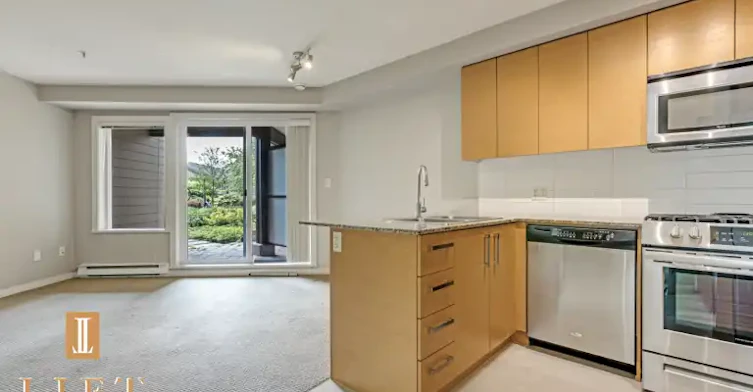 5889 Irmin Street, Burnaby, BC, V5J 1Y9 - 3