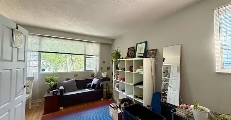 36 Balsam Avenue, Toronto, ON, M4E 3B4 - 5