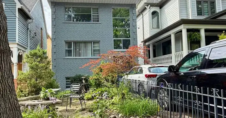 36 Balsam Avenue, Toronto, ON, M4E 3B4 - 6