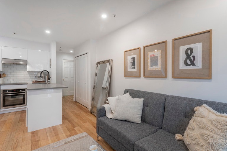 1520 Cotton Drive, Vancouver, BC, V5L 3V2 - 3