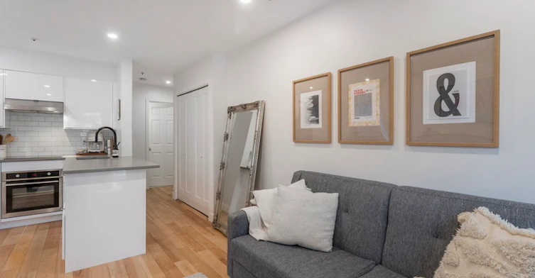 1520 Cotton Drive, Vancouver, BC, V5L 3V2 - 3