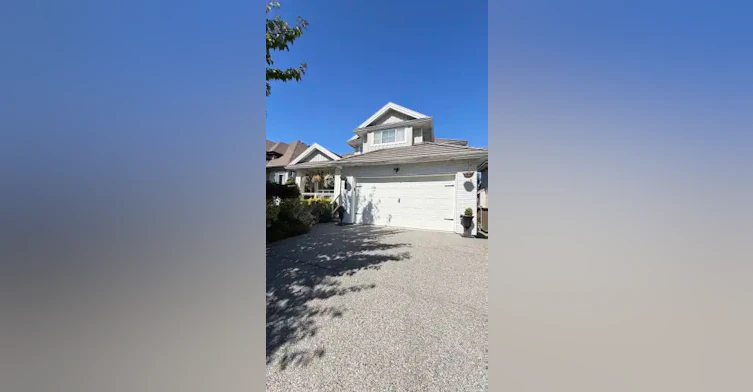 16933 84 Avenue, Surrey, BC, V4N 4V3 - 11
