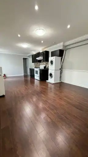 16933 84 Avenue, Surrey, BC, V4N 4V3 - 2