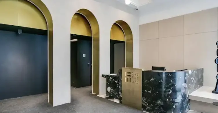 123 Portland Street, Toronto, ON, M5V 0V9 - 2