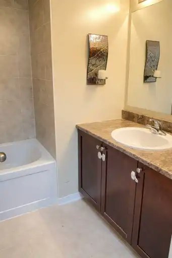 36 Jenscott Private, Ottawa, ON, K2C 0E4 - 18