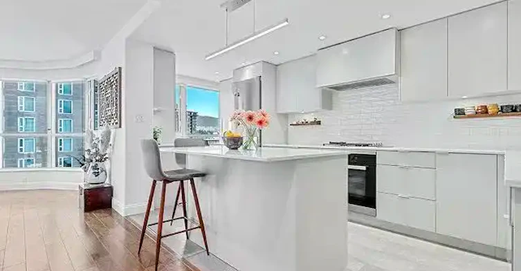 535 Nicola Street, Vancouver, BC, V6G 3G2 - 2