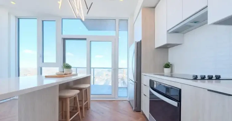 1007 The Queensway, Toronto, ON, M8Z 0H4 - 2