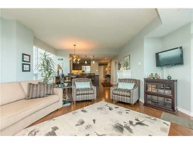 37 Ellen Street, Barrie, ON, L4N 6G2 - 2