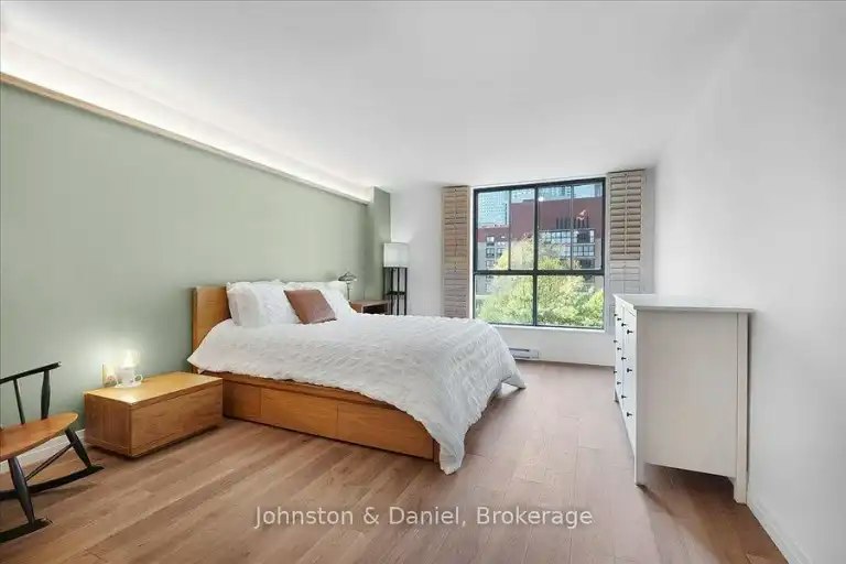 80 Front Street East, Toronto, ON, M5E 1T4 - 2