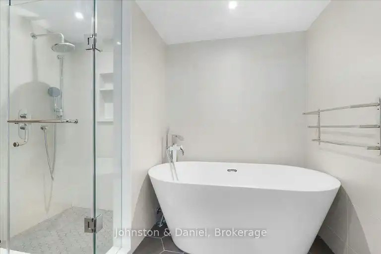 80 Front Street East, Toronto, ON, M5E 1T4 - 8