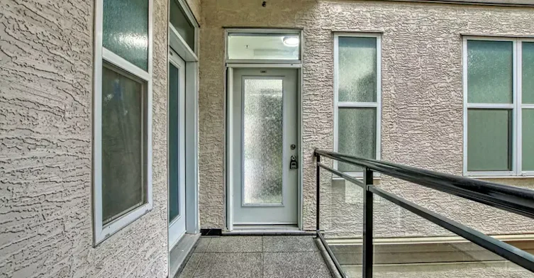 4831 104a Street Northwest, Edmonton, AB, T6H 0R5 - 4