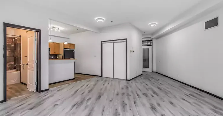 4831 104a Street Northwest, Edmonton, AB, T6H 0R5 - 11
