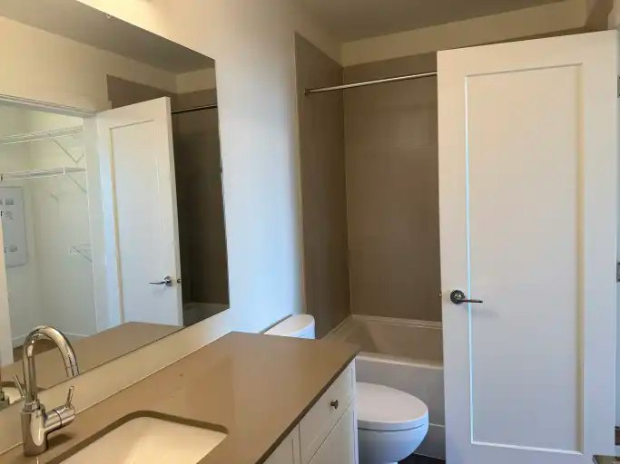 15780 Fraser Highway, Surrey, BC, V4N 0Y5 - 9