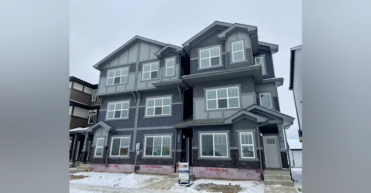 721 Orchards Boulevard Southwest, Edmonton, AB, T6X 3C3 - 2