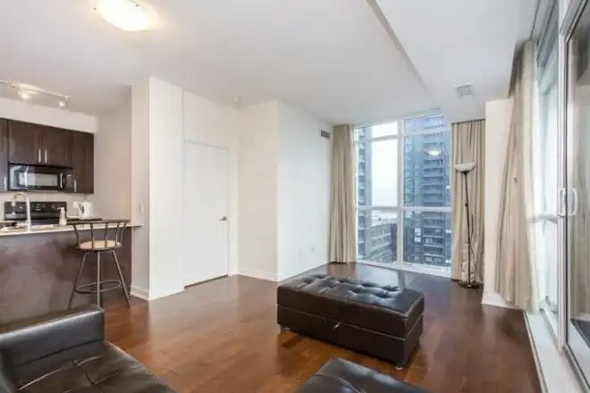 4065 Brickstone Mews, Mississauga, ON, L5B 0G3 - 6