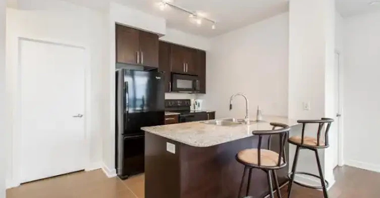 4065 Brickstone Mews, Mississauga, ON, L5B 0G3 - 4