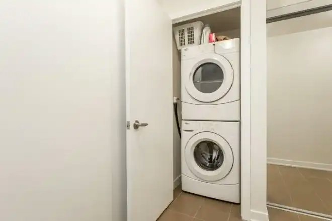 4065 Brickstone Mews, Mississauga, ON, L5B 0G3 - 14