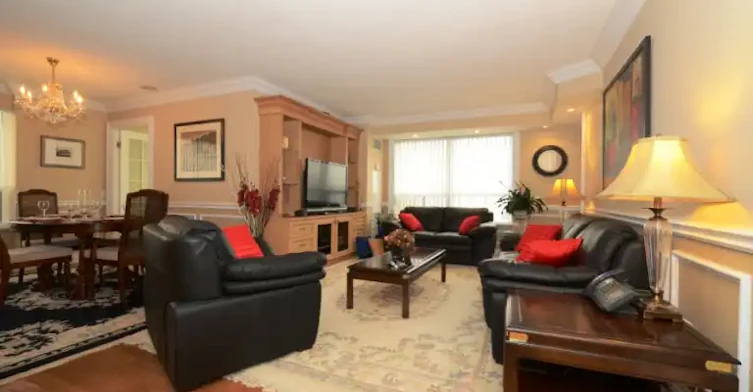 25 Kingsbridge Garden Circle, Mississauga, ON, L5R 4B1 - 3