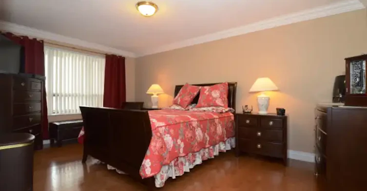 25 Kingsbridge Garden Circle, Mississauga, ON, L5R 4B1 - 7