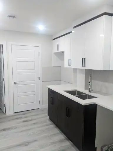 12830 125 Street Northwest, Edmonton, AB, T5L 0T9 - 5
