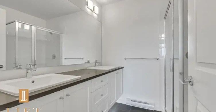 15733 85 Avenue, Surrey, BC, V4N 6Z2 - 14