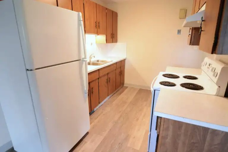 36 Cameron Crescent, Red Deer, AB, T4P 2C9 - 3