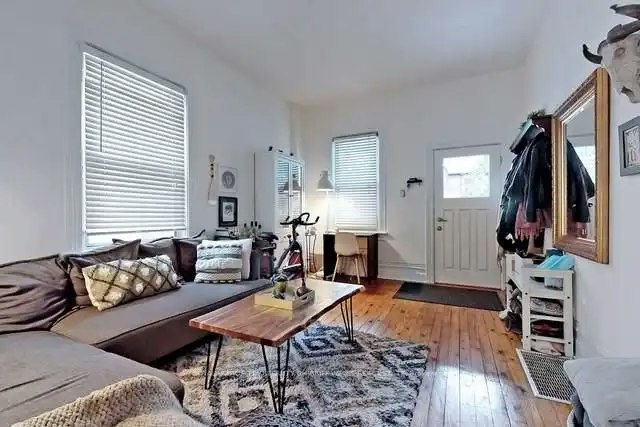 81 Tiverton Avenue, Toronto, ON, M4M 2M1