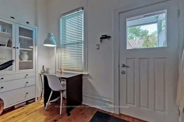81 Tiverton Avenue, Toronto, ON, M4M 2M1 - 10