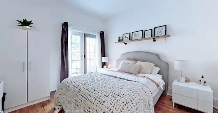 81 Tiverton Avenue, Toronto, ON, M4M 2M1 - 11