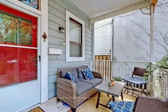 81 Tiverton Avenue, Toronto, ON, M4M 2M1 - 9