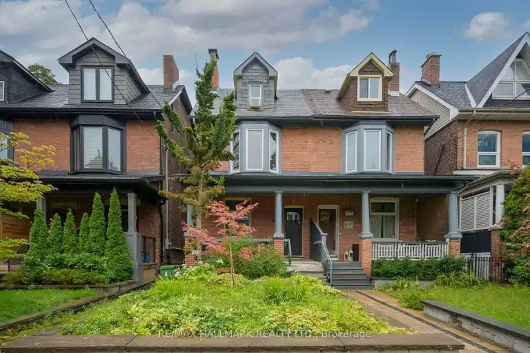 806 Logan Avenue, Toronto, ON, M4K 3E1 - 4