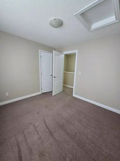 12050 17 Avenue SW, Edmonton, AB, T6W 1X4 - 9