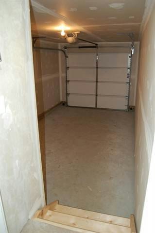 12050 17 Avenue SW, Edmonton, AB, T6W 1X4 - 17