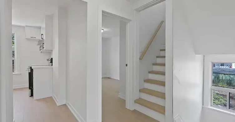 1968 Queen Street East, Toronto, ON, M4L 1H8 - 8