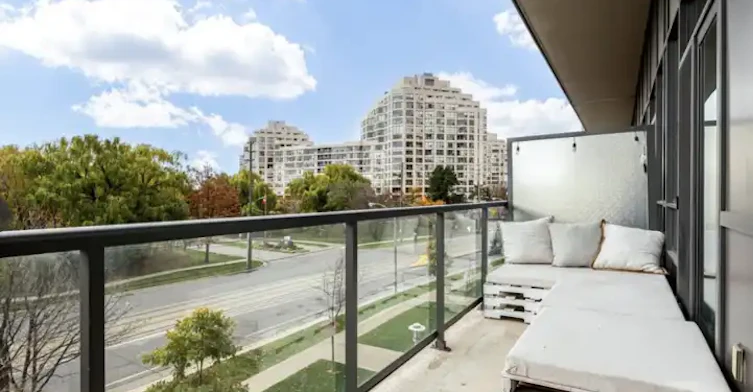 2230 Lake Shore Boulevard West, Toronto, ON - 19
