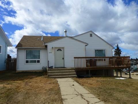1001 8 Street, Cold Lake, AB, T9M 1H7