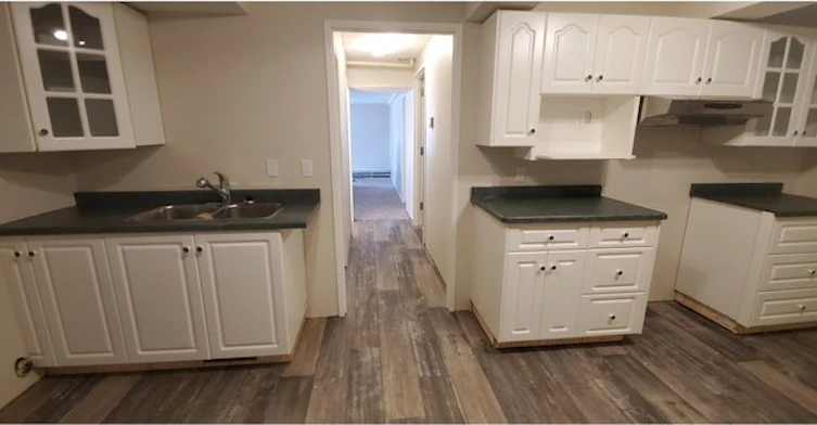 1001 8 Street, Cold Lake, AB, T9M 1H7 - 3