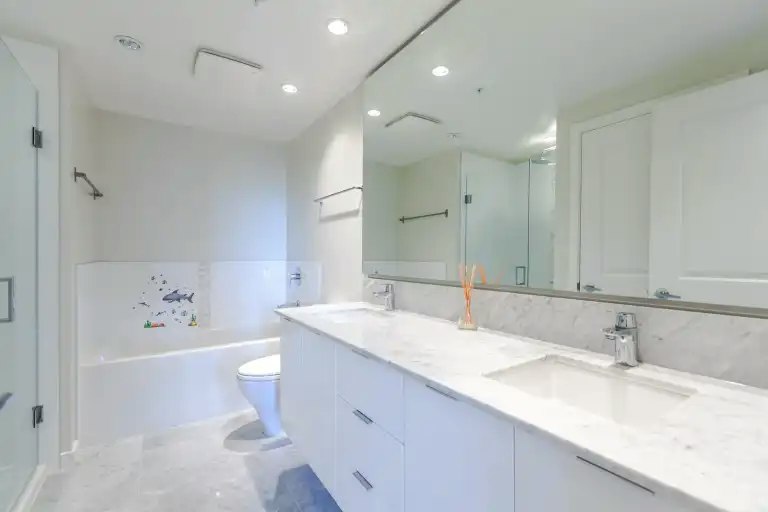 7368 Gollner Avenue, Richmond, BC, V6Y 0H9 - 2