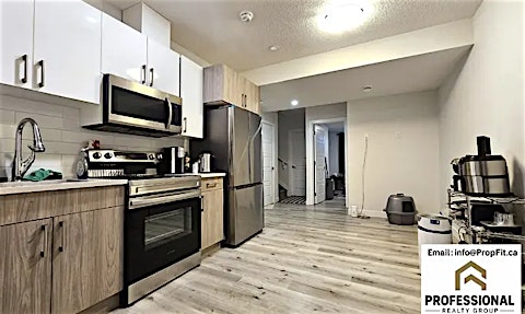 8020 Kiriak Link Southwest, Edmonton, AB, T6W 1A5