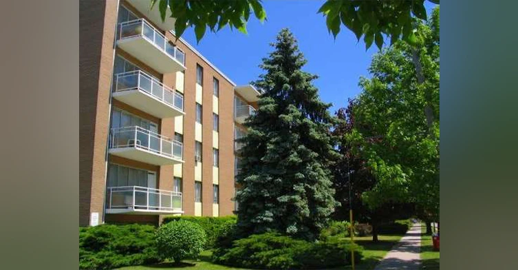 3089 Jaguar Valley Drive, Mississauga, ON, L5A 2J1 - 12
