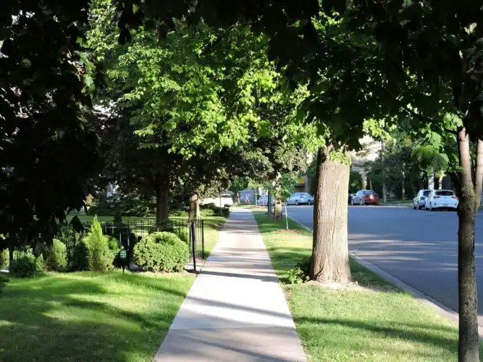 3089 Jaguar Valley Drive, Mississauga, ON, L5A 2J1 - 4