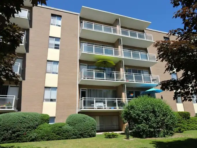 3089 Jaguar Valley Drive, Mississauga, ON, L5A 2J1 - 20