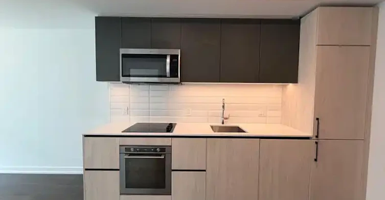 150 Logan Avenue, Toronto, ON, M4M 0E4 - 7