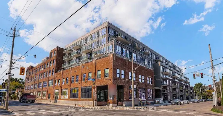 150 Logan Avenue, Toronto, ON, M4M 0E4 - 13