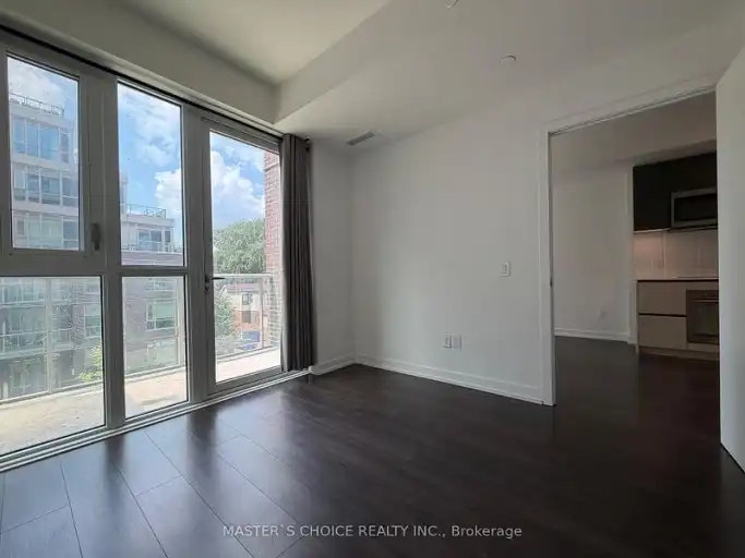 150 Logan Avenue, Toronto, ON, M4M 0E4 - 11