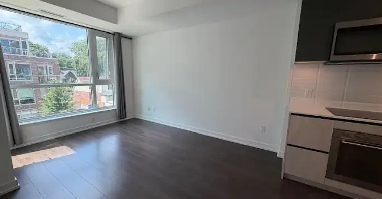 150 Logan Avenue, Toronto, ON, M4M 0E4 - 9