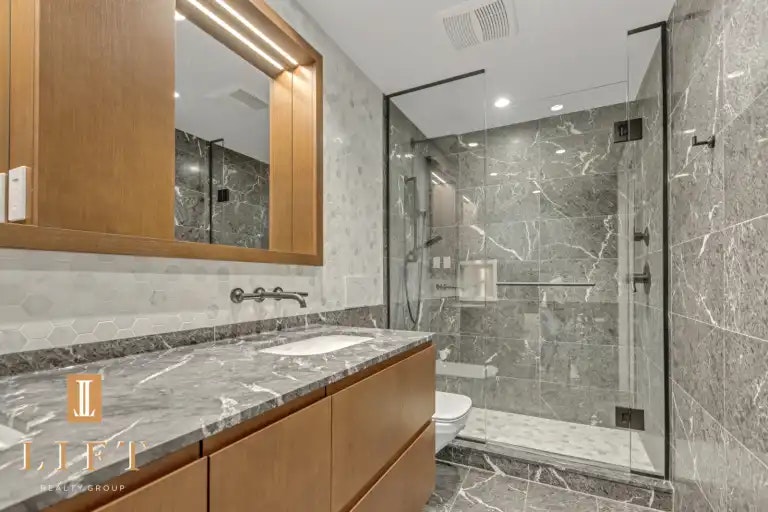 1365 Davie Street, Vancouver, BC, V6E 1N5 - 12