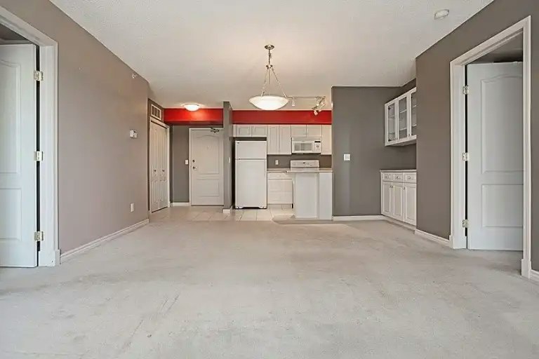 9741 110 Street Northwest, Edmonton, AB, T5K 2V8 - 3