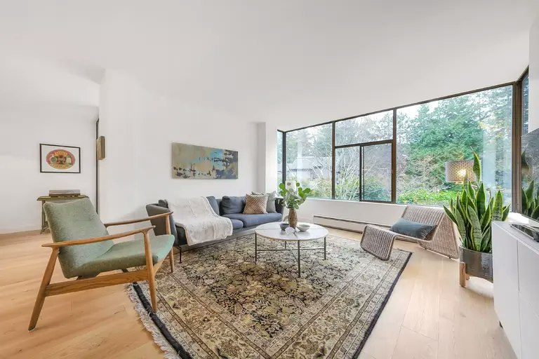 4101 Yew Street, Vancouver, BC, V6L 3B7
