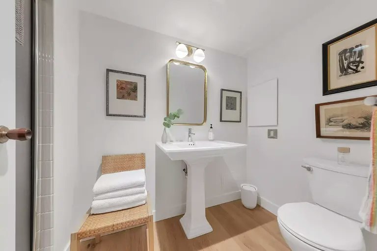 4101 Yew Street, Vancouver, BC, V6L 3B7 - 11